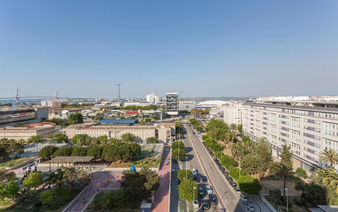 Апартаменти Atico Avda Cadiz Playa Екстер'єр фото